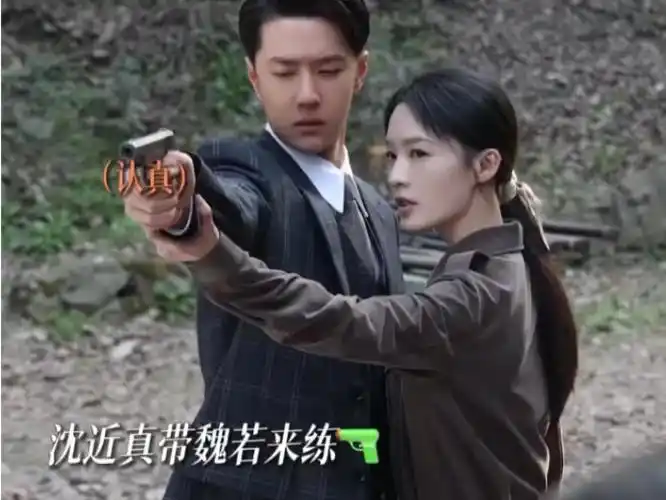 原来这一段真的是花絮哈哈哈哈#李沁#王一博#追风者