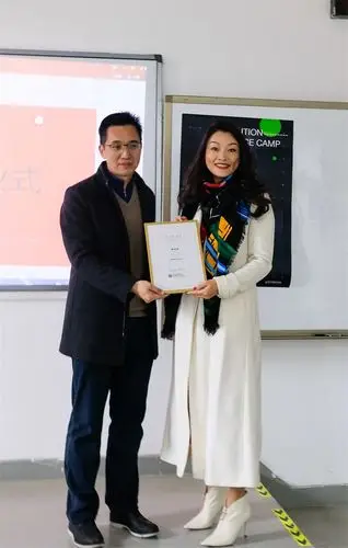 做客深职院,曹丽霞受邀担任"毕业实践营"导师