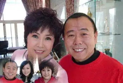 潘长江的老婆是谁?