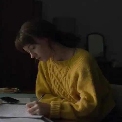 读书学习normalpeople女主自截头像