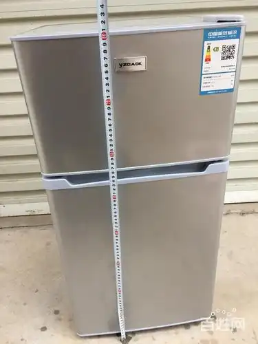 2018年扬子小电冰箱,118升,0.8米高,无维