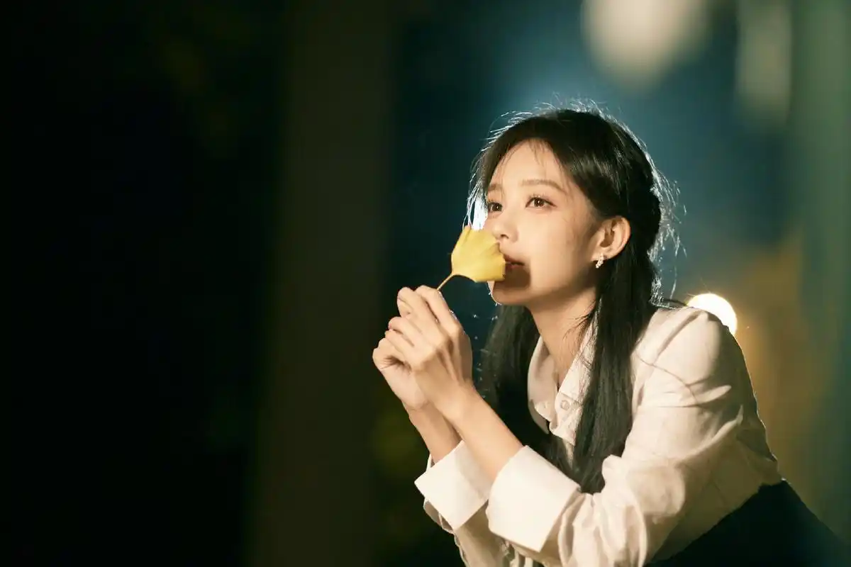 李一桐高清壁纸头像(三十二)[色]