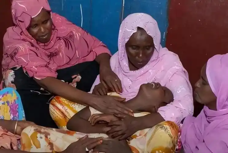 惨无人道的女性割礼到底让多少女性失去爱与被爱的权利