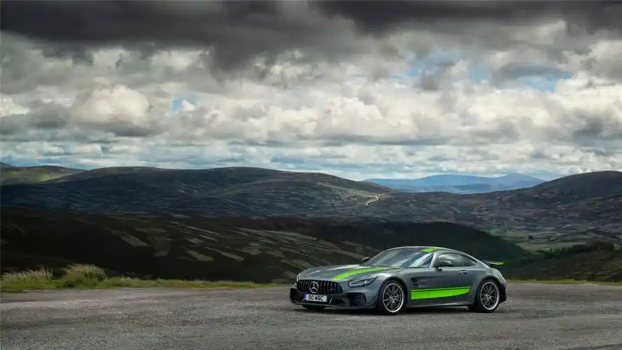 amggtrpro炫酷高清桌面壁纸