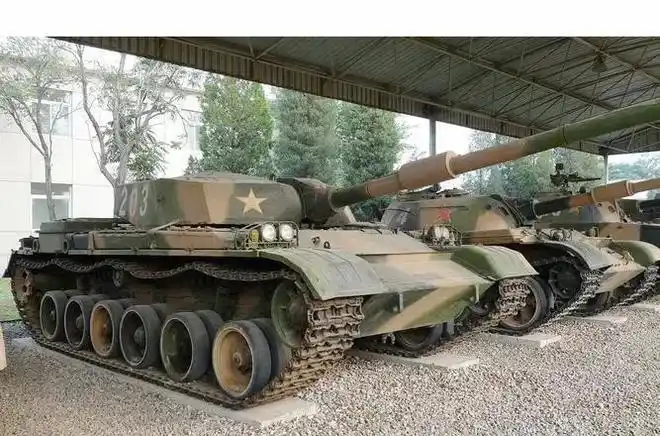 留在岁月尘埃中的坦克一一85式主战坦克