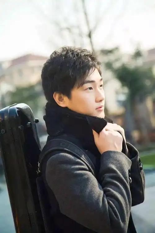 关于旅美小提琴家李泽宇音乐会招募琴童的后续通知