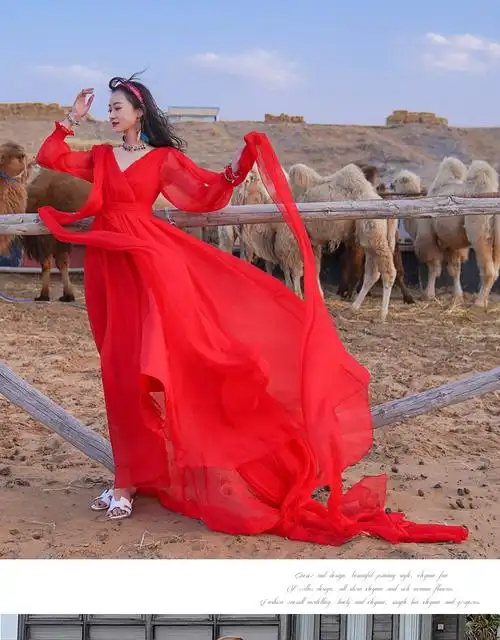 三亚旅游衣服沙滩裙超仙女海边度假裙沙漠拍照大红色拖尾长裙飘逸