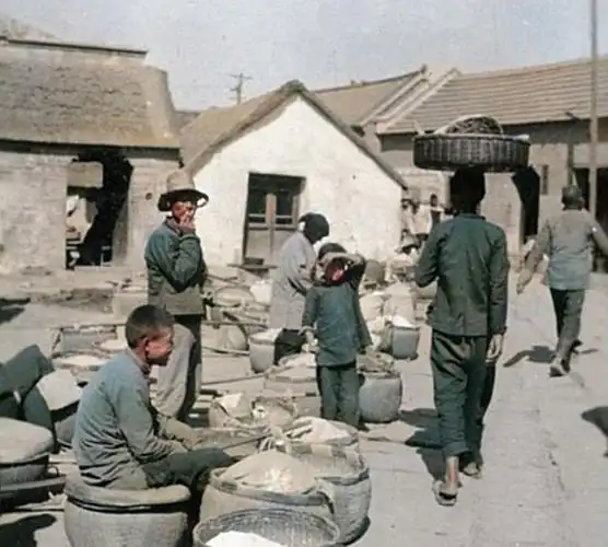 老照片外国人镜头下30年代的江苏连云港古朴沧桑的海州古城