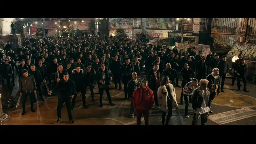 p>《热血街区电影版》是由久保茂昭执导的热血动作片,由exile  a