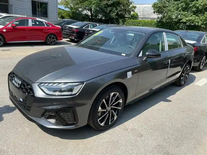 2022款a4l豪华动感