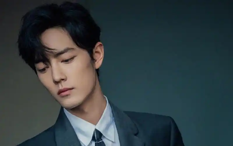 肖战西装革履帅气绅士风写真 - tt98图片网