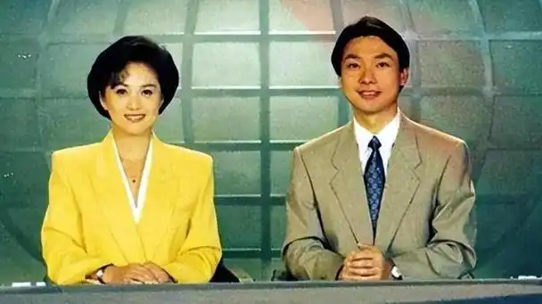 央视主播海霞老公是清华教授女儿又美又优秀52岁迎来新身份