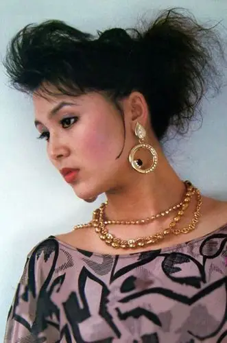 872853902879917620普超英,中国著名影视演员