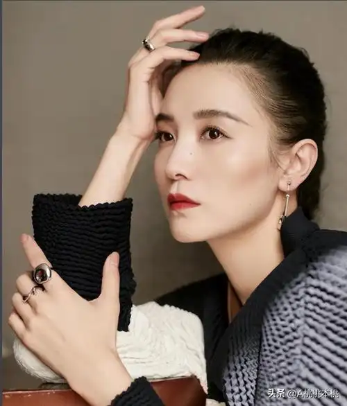 宋佳介绍自己是中国演员这波文化输出有