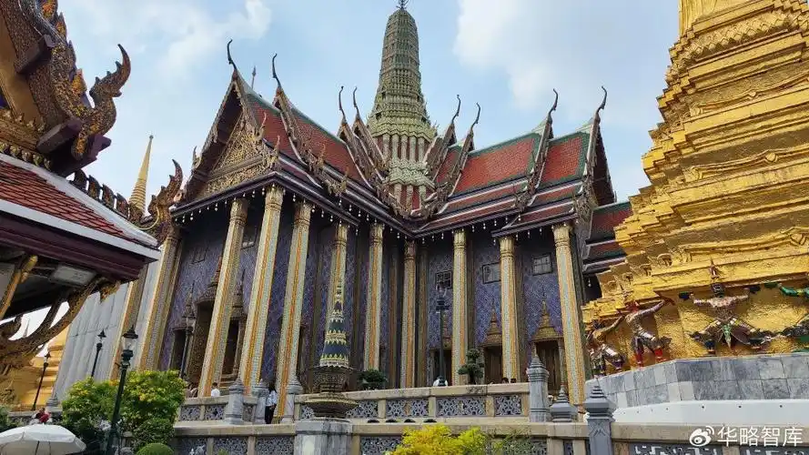 塔佩门,宁曼路的时尚街区,还是"泰国明珠"普吉岛,"东方夏威夷"芭提雅