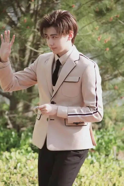 焉栩嘉. - 堆糖,美图壁纸兴趣社区