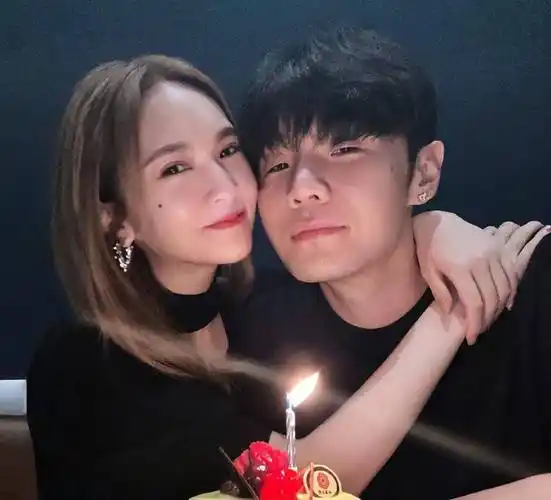 杨丞琳李荣浩豪捐50万救灾,却遭网友质疑洗白?_事件_善举_公众