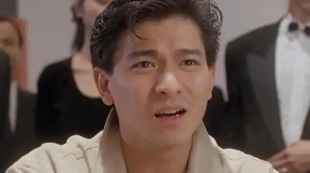 刘德华断崖式衰老啤酒肚明显满头花发网友泪目该退休了