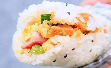 越来越多,饭团样式也变的越来越多,香派特推出适合大众口味的中式饭团