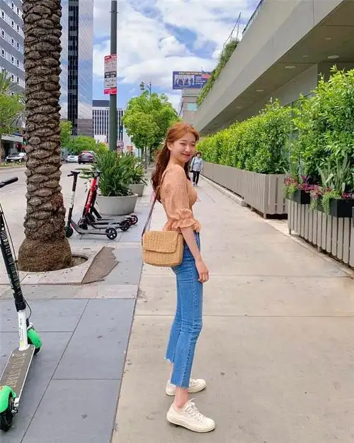 【时尚博主kimehwa | 治愈系少女的穿搭法则】