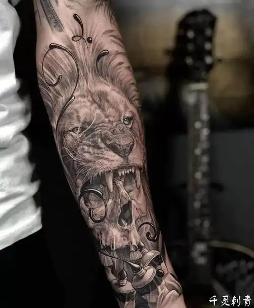 小臂狮子纹身手稿图案