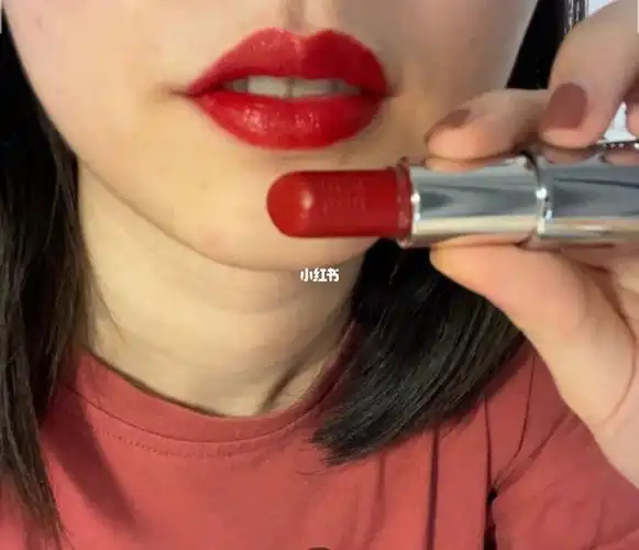 试色 纪梵希红丝绒n36_试色_红丝绒_日记_口红_纪梵希怎么样_口红试色