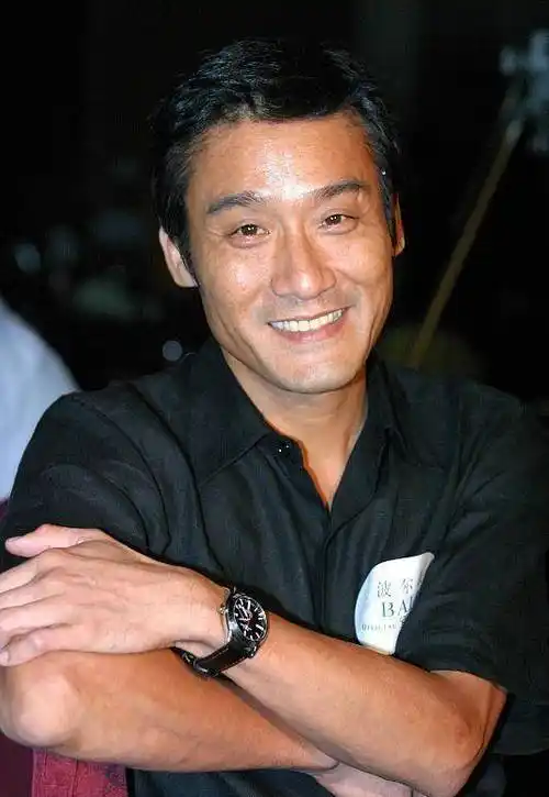 梁家辉应邀出演,周星驰电影,最后却被吓跑了