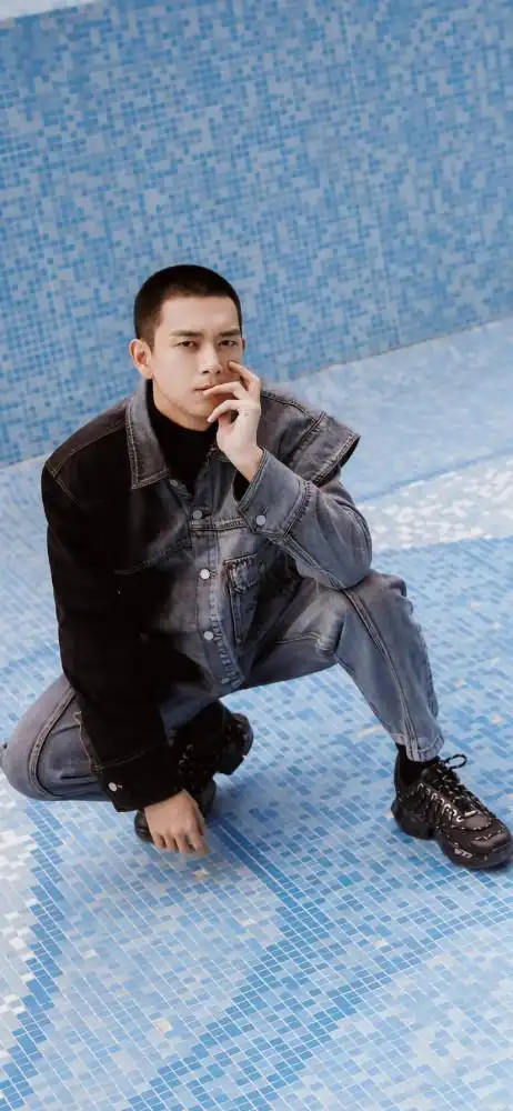 李现高清壁纸原来这个男子寸头也这么帅