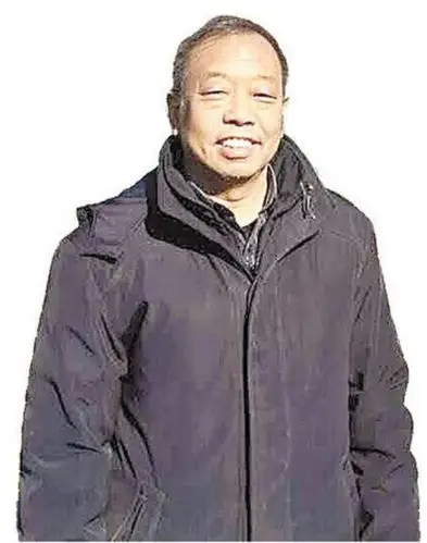 李保国:给苹果穿衣 让果农增收