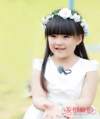 小女孩梳什么发型 如何梳小女孩发型