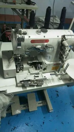 新机转让,三台布鲁斯自动断线锁边机