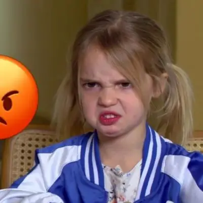 苏瓷:沙雕闺蜜女头(可爱 沙雕 个性 表情包 搞笑)_微信头像_我要个性