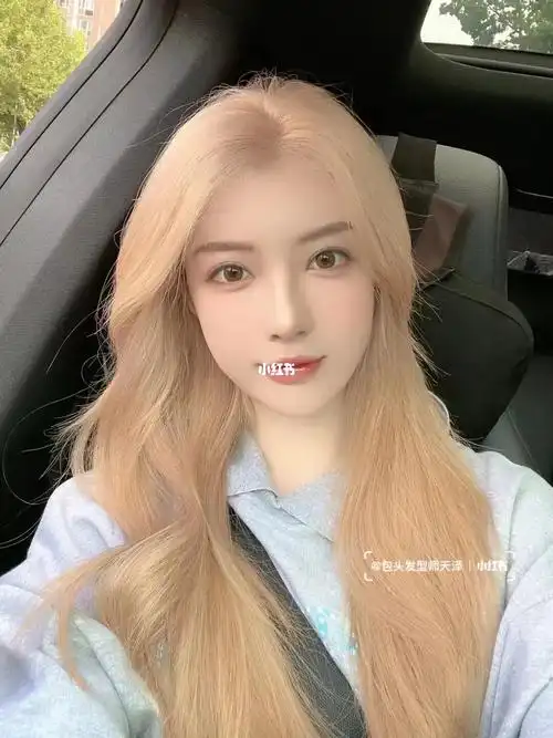 不掉色的金色发色_掉色_发色_f61solo造型包头万达店攻略_时尚_发型