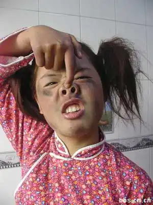 16岁女孩闭门学艺要打造中国第一丑女组图