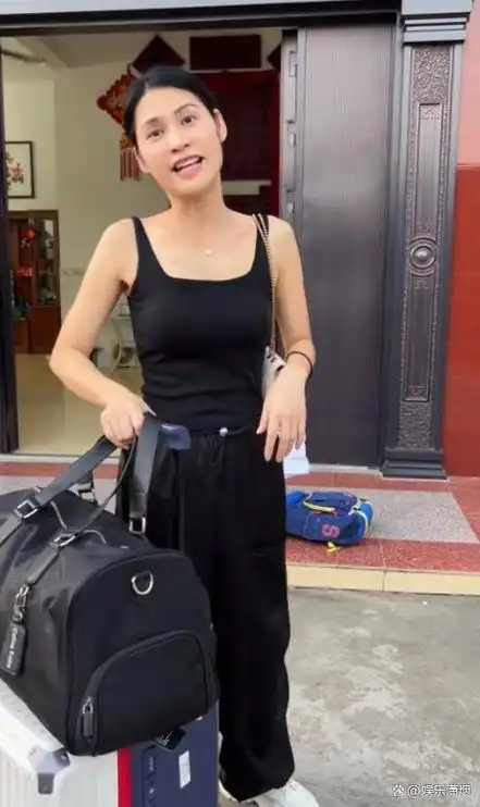 广西家庭妇女模仿老公火遍全网吸粉百万网友不当演员可惜了