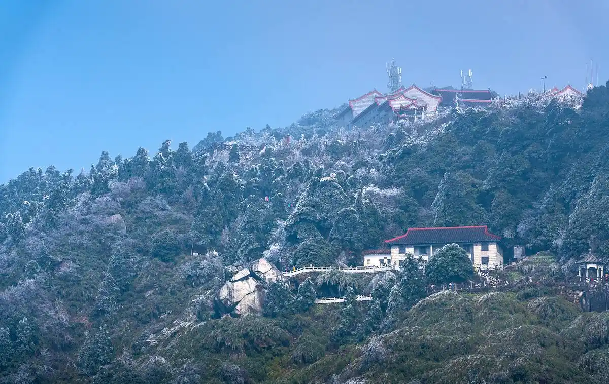 湖南十大名山之一,是道教"三十六洞天,七十二福地"之一