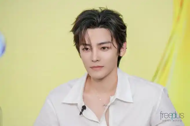 芙丽芳丝精简护肤代言人侯明昊##精简适我的更优解