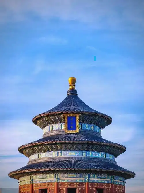 中国古建筑的中轴对称之美