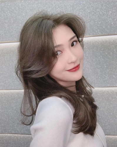 这才是2021该有的发型19款瘦脸时尚还有女人味你那款太老气了