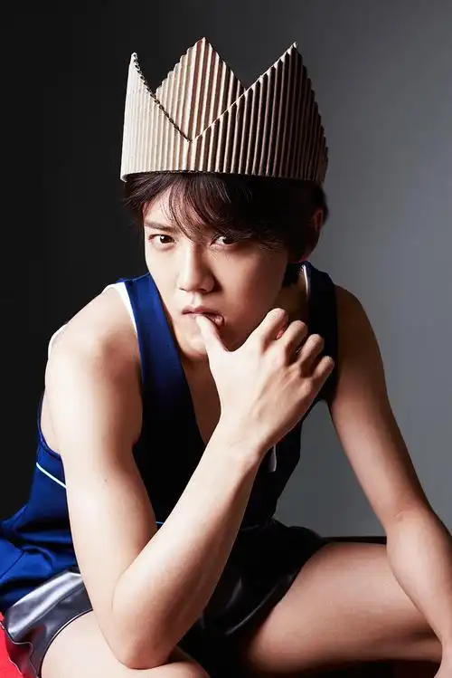 p>鹿晗(lu han),1990年4月20日出生于北京市海淀区,中国内地流行乐男