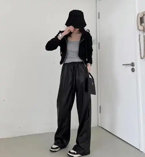 今年最火的4款裤子来了,百搭又时髦!