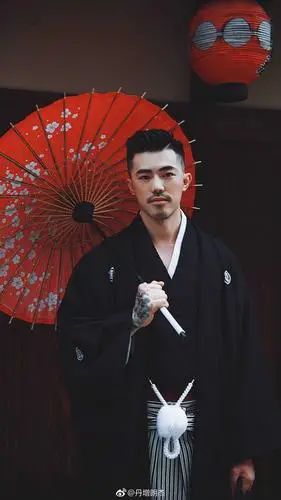 p>   大部分都是女生穿和服,那我上几张男生穿和服吧.