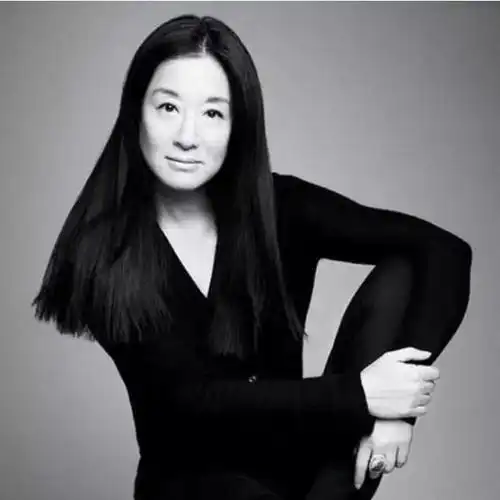 把王薇薇称为婚纱女王一点也不为过,因为很多盛典