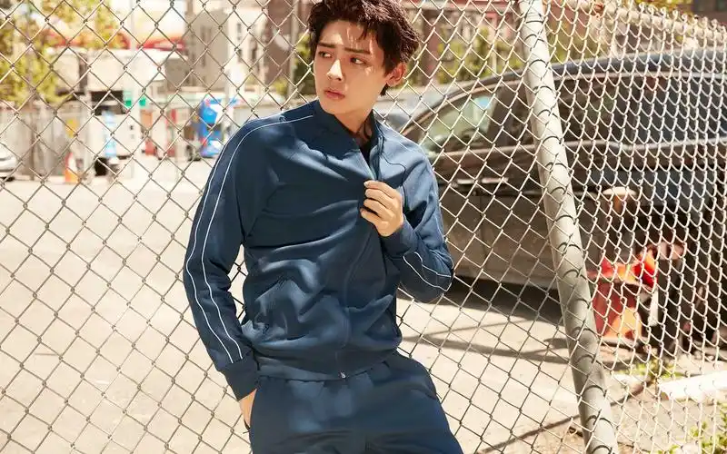 侯明昊新歌海报写真帅气图片壁纸