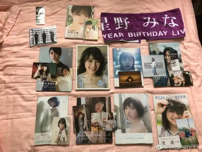 1,乃木坂46上海ow展特典明信片,铃木绚音ow展生日钥匙扣 2,西野七濑