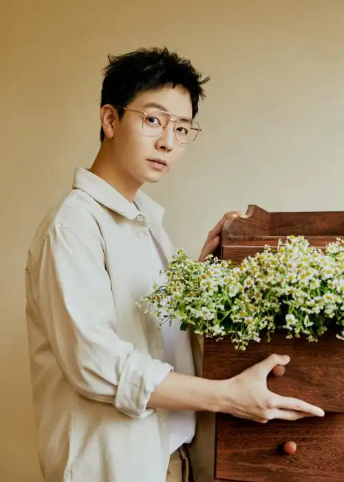 胡夏借光是在唱我吧##胡夏重阳奇妙游歌曲借光##2022重阳奇妙游