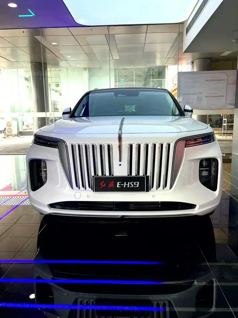 红旗e-hs9外场硬朗,内蕴高雅.纯电动大型豪华suv,国产 - 抖音