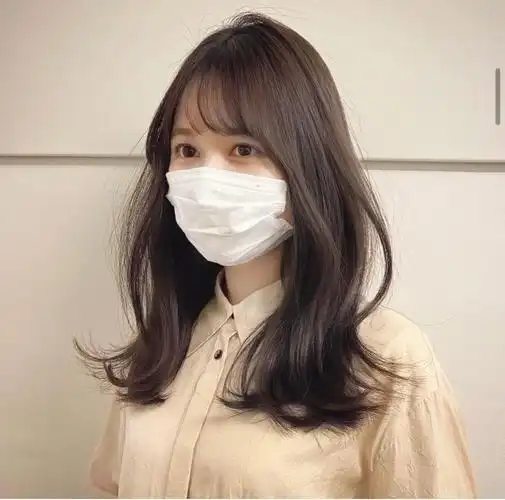 空气刘海温柔发型