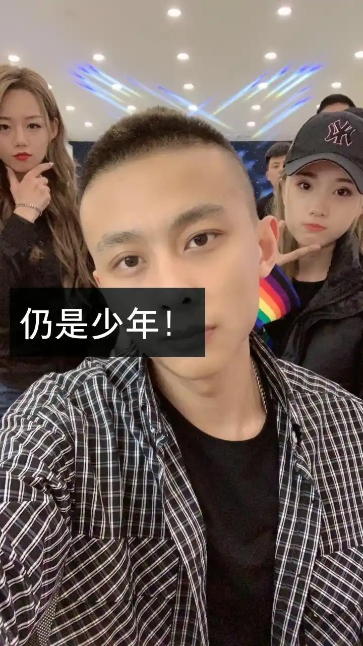 洋洋洋917815的快手直播