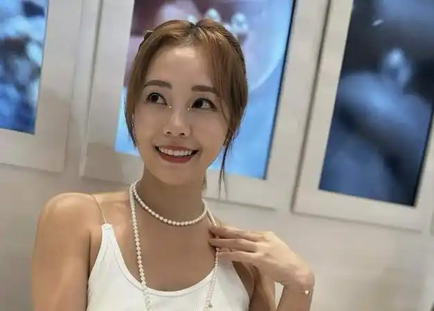 恭喜tvb小舒淇陈芷尤突然宣布结婚因着装暴露热议不断